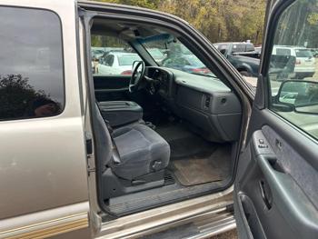 2001 chevrolet silverado-2500hd ext.-cab-4wd with 64139 miles for sale near elk-river, minnesota 5e66765d5dd24b22894e0a421e4584de.jpg