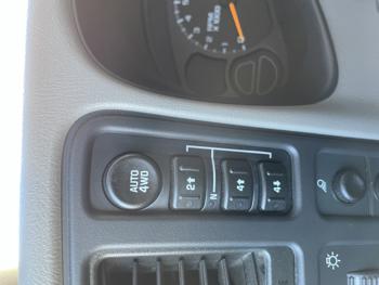 2005 chevrolet silverado with 199449 miles for sale near elk-river, minnesota 5e7c2c4d08324eceb85cc121e1d1cf85.jpg