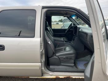 2005 chevrolet silverado-1500 ls-crew-cab-4wd with 291163 miles for sale near fridley, minnesota 5ef2424309df41f29d928a5e0778d523.jpeg