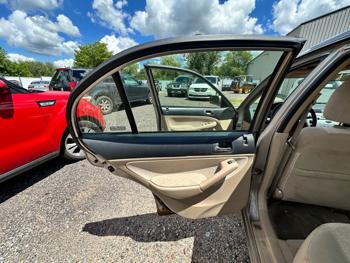 2004 honda civic-hybrid sedan-with-cvt with 244128 miles for sale near elk-river, minnesota 5f0fc26a95954140b35f7649dca06f1e.jpeg