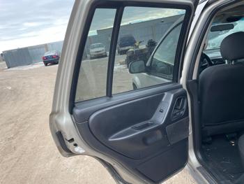 2003 jeep grand-cherokee laredo with 246704 miles for sale near elk-river, minnesota 5f80527fd1da4b9495919fcfcd8b9df2.jpg