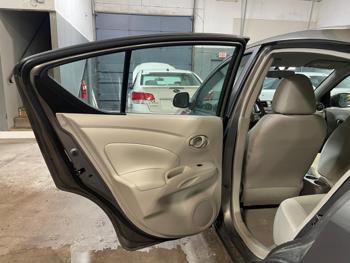 2012 nissan versa sv with 72421 miles for sale near elk-river, minnesota 5f8beb836fbe4e0e9a3ba4a96bed9f1b.jpg