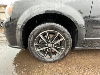 2016 dodge grand-caravan r-t with 148594 miles for sale near elk-river, minnesota 5fa55a6eb3da4c89bb3f50ee28efb809.jpeg