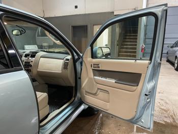 2009 mercury mariner premier-v6 with 153222 miles for sale near elk-river, minnesota 5faf006c848143ffa77609648a486e53.jpg
