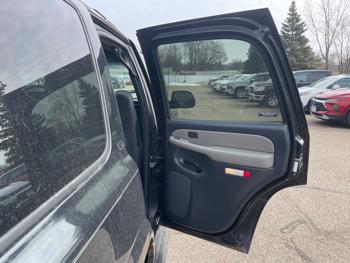 2000 chevrolet tahoe 4wd with 230426 miles for sale near fridley, minnesota 6029a9755d134fc289a204a9b75d7c6c.jpeg