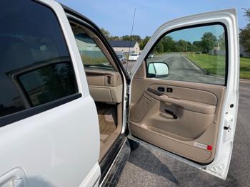 2006 chevrolet suburban 1500-4wd with 216944 miles for sale near elk-river, minnesota 604c0a42af6e484c8e5dfb18f0ea261d.jpeg