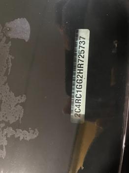 2017 chrysler pacifica limited with 117154 miles for sale near elk-river, minnesota 60888b6639bd48ccbc7646fe50248918.jpg