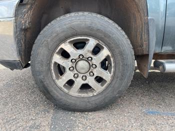 2012 chevrolet silverado-2500hd ltz-crew-cab-4wd with 209838 miles for sale near north-branch, minnesota 60b10798f0154ad1b051b7f66112f10c.jpeg