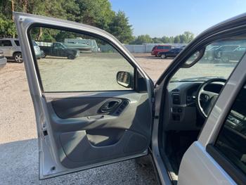 2002 ford escape xlt-choice-4wd with 188099 miles for sale near elk-river, minnesota 60d19aca56444c3180d7e02143fabf78.jpeg