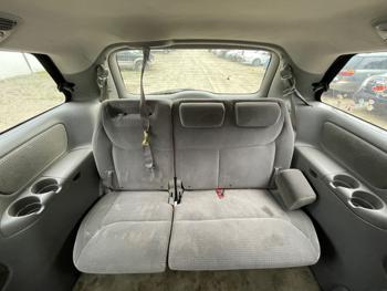 2006 toyota sienna le-7-passenger with 256681 miles for sale near elk-river, minnesota 60db7bd87c56489d9f31529c008d67ef.jpeg