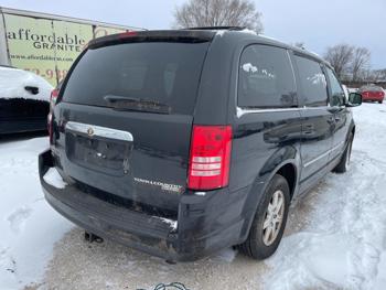 2010 chrysler town-and-country touring with 184874 miles for sale near elk-river, minnesota 61039480ef0f49deb56e5ea4b045eb94.jpg