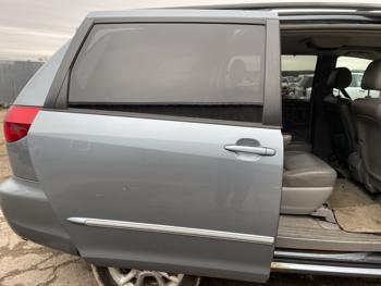2004 toyota sienna xle with 284688 miles for sale near elk-river, minnesota 61514c96bd4c4e5dbc8f044dd692efb7.jpg