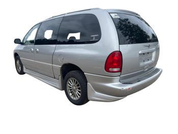 2000 chrysler town-&-country limited with 89273 miles for sale near elk-river, minnesota 619aa9b7886c4dc0886f1b476df5c9c8.jpg