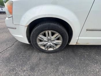 2008 chrysler town-&-country limited with 223234 miles for sale near savage, minnesota 61aaa1e8fee64d7aa4ab049a3cade105.jpeg
