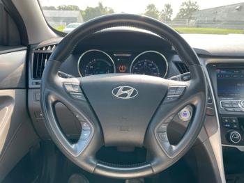 2011 hyundai sonata-hybrid sedan with 119130 miles for sale near elk-river, minnesota 62654133e01949b6bfb09cd5964bba61.jpeg