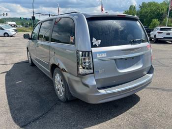 2013 chrysler town-&-country touring with 186361 miles for sale near savage, minnesota 629a203b4fb54102b9bd71d287282c99.jpeg