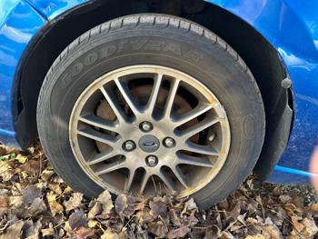 2010 ford focus se-sedan with 252948 miles for sale near elk-river, minnesota 6352f1cc297f41ed9e57a79ca1618c43.jpg