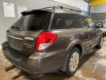 2009 subaru outback obk-3.0r-limited with 216936 miles for sale near elk-river, minnesota 63770037f3894b7989f2e00080bbbcd2.jpg