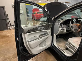 2013 buick enclave premium with 197187 miles for sale near elk-river, minnesota 64585008a77f4953896717acb4de95cc.jpg