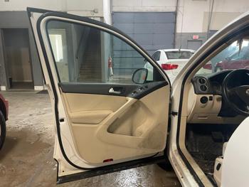 2010 volkswagen tiguan se with 136162 miles for sale near elk-river, minnesota 646c68489f144a4fbd0c0c1a0df5be6c.jpg