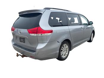 2012 toyota sienna limited-fwd-7-passsenger-v6 with 231545 miles for sale near rochester, minnesota 646d329bd2d34faea4eb460a05fbd160.jpg