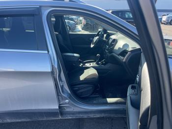 2016 jeep cherokee latitude-4wd with 204960 miles for sale near st.-cloud, minnesota 647227a12def479fb88288dc93bde750.jpeg