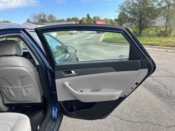 2016 hyundai sonata se with 120648 miles for sale near elk-river, minnesota 6493dca85ee040e1a968302355b02e84.jpg