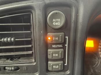 2002 chevrolet suburban 1500-4wd with 264133 miles for sale near elk-river, minnesota 64a0744272ef4b1f875ce0d93f438489.jpg
