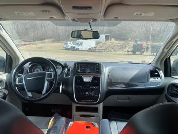 2013 chrysler town-&-country touring with 167796 miles for sale near jordan, minnesota 64bd9d8fdd2a4ebfb21109005d793620.jpeg