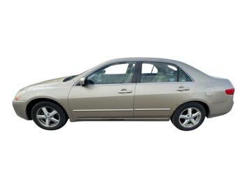2005 honda accord ex-sedan-at with 200397 miles for sale near elk-river, minnesota 6538d1f8d1f348aebef478ec6a1d873a.jpg