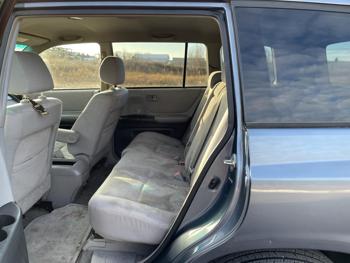 2004 toyota highlander std with 199026 miles for sale near elk-river, minnesota 6596706e65434f08a5210bf08e87f461.jpg