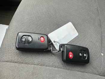 2010 toyota prius prius-ii with 237350 miles for sale near elk-river, minnesota 668b9ffc51b54e218f91449b7595fbbe.jpeg