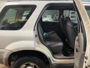 2001 ford escape xls-2wd with 238125 miles for sale near elk-river, minnesota 6757690be8124cd892183df129c5a150.jpeg