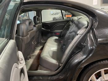 2001 Pontiac Bonneville