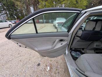 2010 toyota camry le-6-spd-at with 117426 miles for sale near elk-river, minnesota 67f988f231484d17a9dfec5266d8a215.jpg