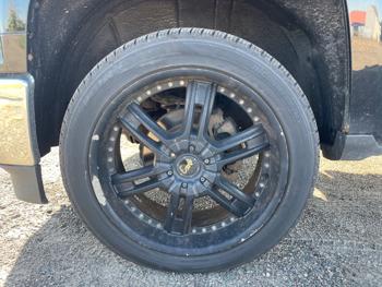 2014 chevrolet silverado-1500 1lz-crew-cab-4wd with 185530 miles for sale near hastings, minnesota 68b9984936264e59bb8a39750ac39c2b.jpeg