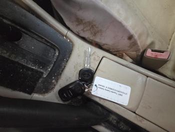 2001 toyota camry-solara se with 192429 miles for sale near elk-river, minnesota 68e32751389f4072b24a3d1e1148175f.jpg