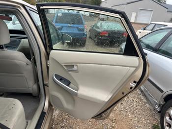 2010 toyota prius prius-ii with 159804 miles for sale near elk-river, minnesota 68e92f9f496b415b868f23c25fd8c04d.jpg