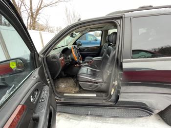 2008 gmc envoy xl-denali-4wd with 237054 miles for sale near elk-river, minnesota 6988bb3de1b142ad9f529c660952240a.jpeg