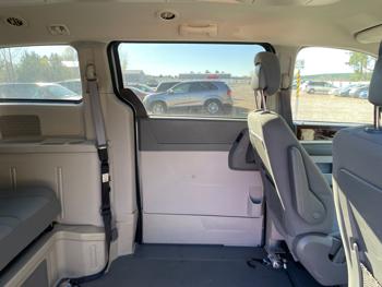 2010 chrysler town-&-country touring with 85465 miles for sale near elk-river, minnesota 69e8f04033034d159bbfd066bec84d51.jpeg