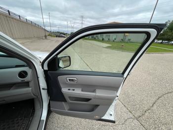2009 honda pilot ex-l-4wd with 269405 miles for sale near burnsville, minnesota 69fba2632cab4ceca8513feaba4e2f8d.jpeg