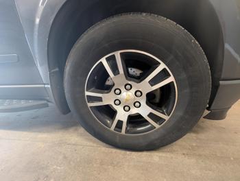 2011 chevrolet traverse lt-awd with 201771 miles for sale near elk-river, minnesota 6a2f85eaf6904c7d9f18296cce7bed2e.jpg