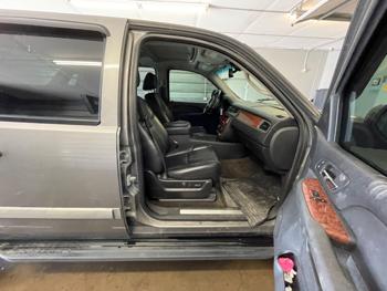 2008 chevrolet avalanche ls-4wd with 219447 miles for sale near elk-river, minnesota 6a39a61d5fb5481ba958ffcc7e867dad.jpeg
