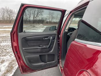 2016 chevrolet traverse 1lt-awd with 123372 miles for sale near rochester, minnesota 6a864e1758224ef397884a34eecc6361.jpeg