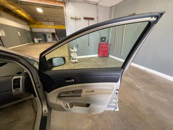 2006 toyota prius 4-door-liftback with 175609 miles for sale near elk-river, minnesota 6aafe272351a40b5bed40f35bbf959e0.jpeg