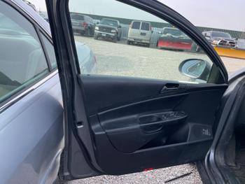 2008 volkswagen passat lux with 140386 miles for sale near elk-river, minnesota 6ad821eff58244019cfcbfc9f8d949bf.jpg