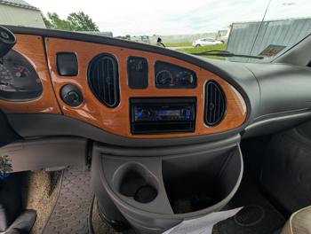 1997 ford econoline with 45653 miles for sale near elk-river, minnesota 6ae2980129174548a4983bd875dc0843.jpg