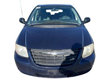 2006 chrysler town-&-country base with 220078 miles for sale near elk-river, minnesota 6b05f99f221e454d96f257eaf4e72c78.jpg