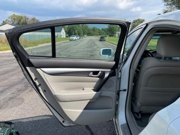 2009 acura tl 5-speed-at-with-tech-package with 143967 miles for sale near elk-river, minnesota 6b5bf3106c274898b9577e57bd20fa99.jpeg