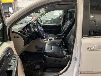 2014 chrysler town-and-country touring-l with 198131 miles for sale near elk-river, minnesota 6b6ee7f2b07c4b2b864b2129a94f50f4.jpg